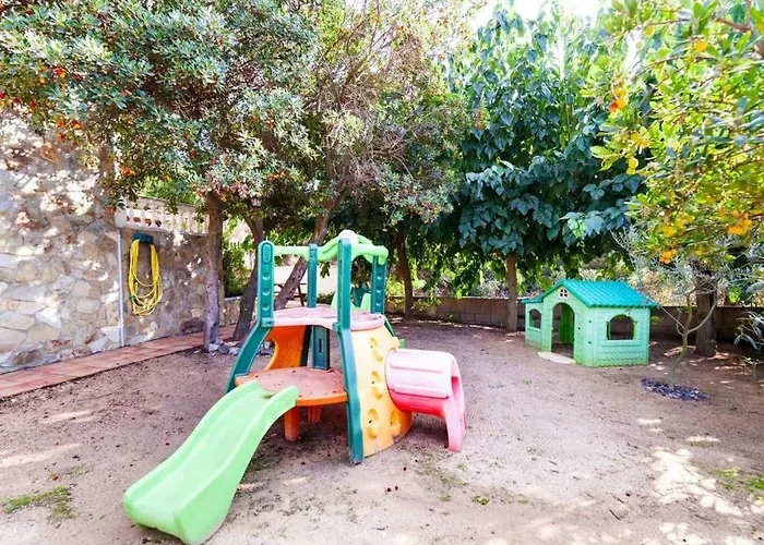 Mar I Muntanya Feriehus *